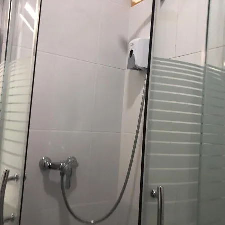 99 Flowers Flat Penzion