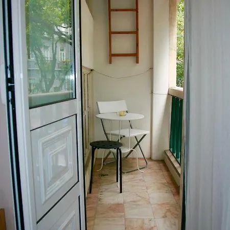 Pensjonat 99 Flowers Flat Lizbona